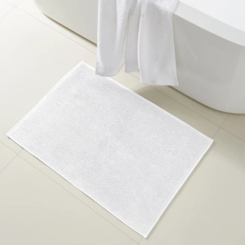 Luxurious White 100% Cotton Reversible Bath Rug