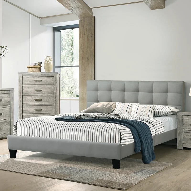 Elegant Gray Queen-Sized Tufted Upholstered Platform Bed with Slats