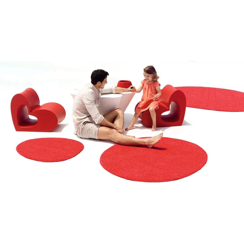 Heartful Play Red Polyethylene Indoor/Outdoor Kids Chair