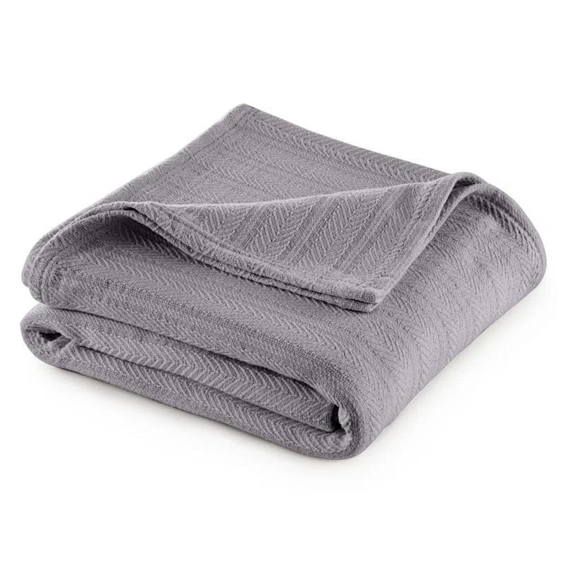 Luxurious King-Sized Chevron Cotton Blanket in Soft Gray