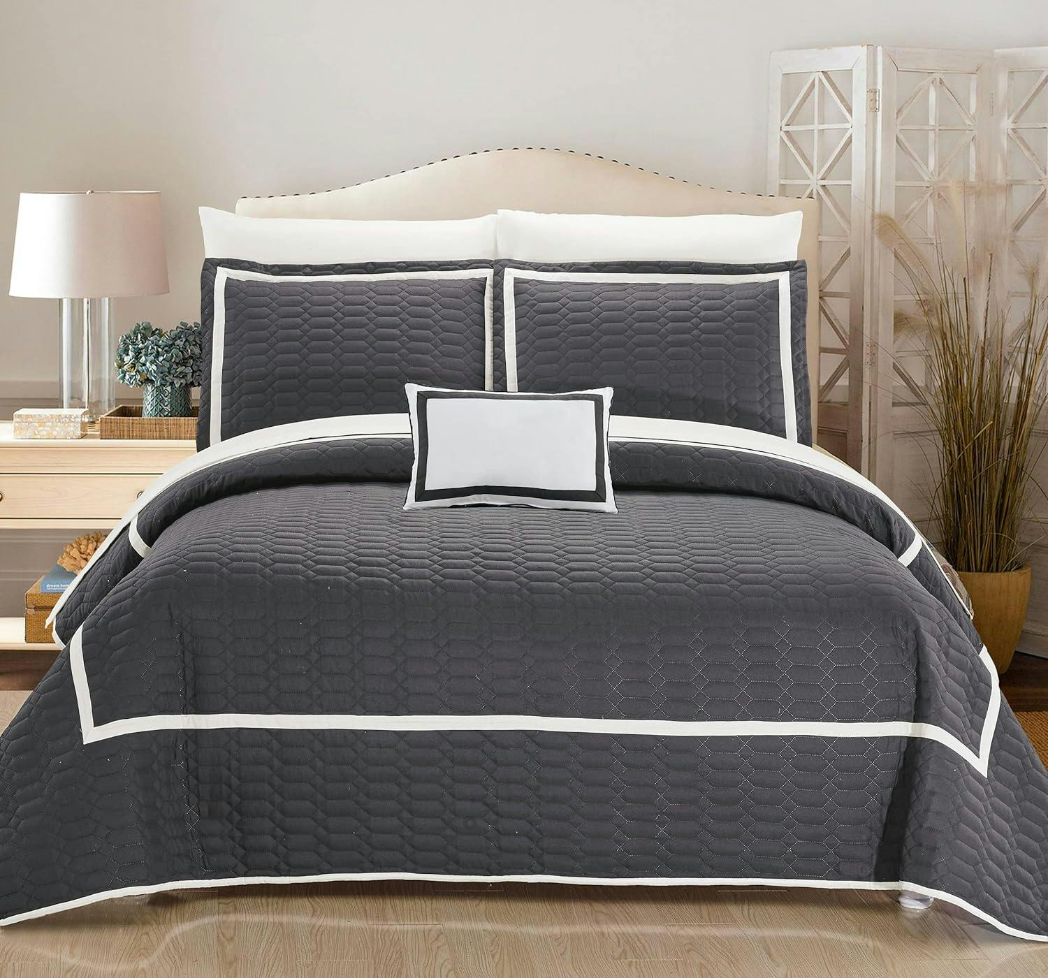 Elegant Gray Microfiber Queen Quilt Set with Geometrical Embroidery