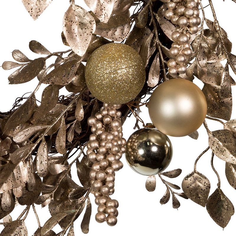 Elegant Pinecone and Champagne Gold 24" Artificial Christmas Wreath