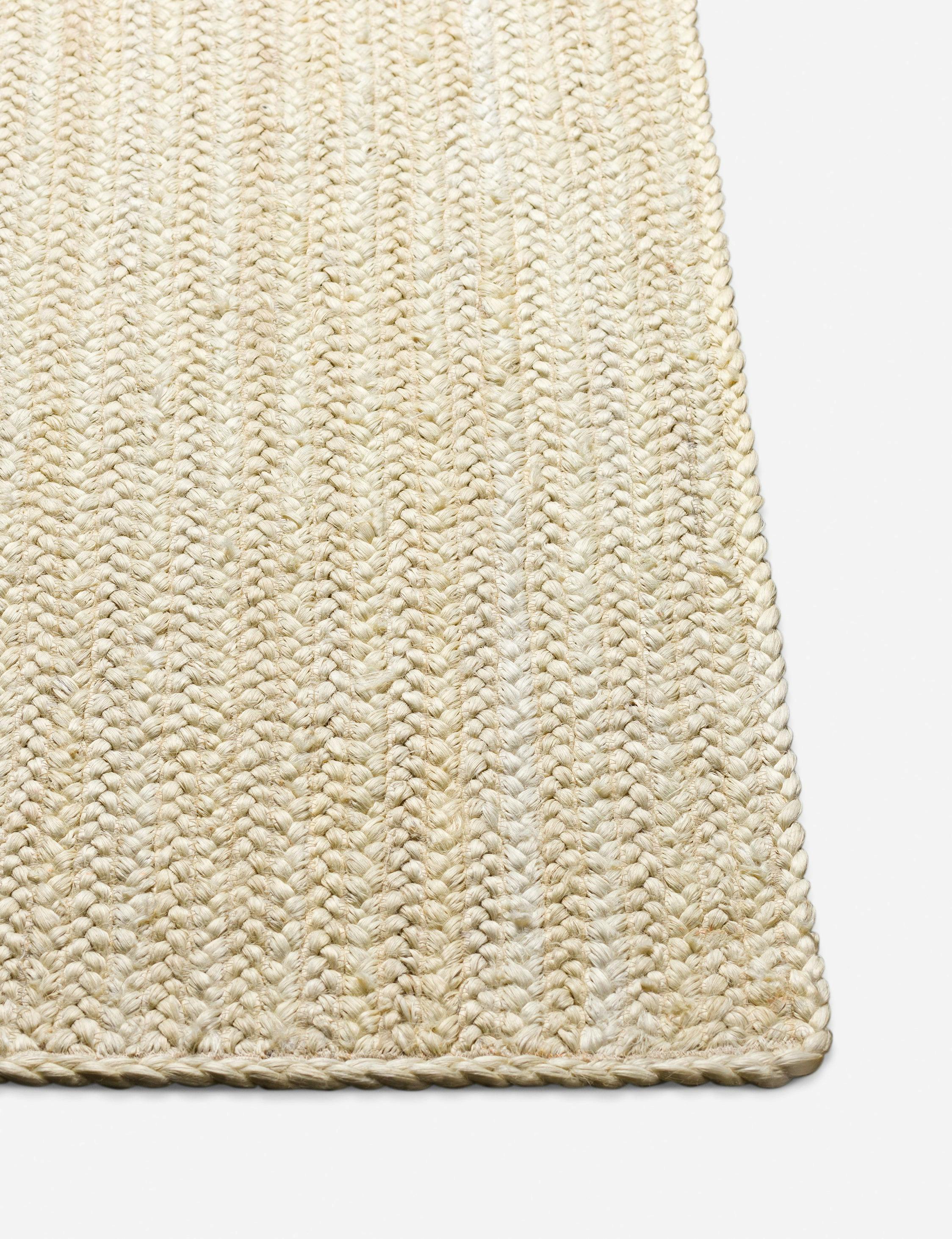 Ivory Handwoven Jute Accent Rug 2' x 3' - Easy Care and Washable
