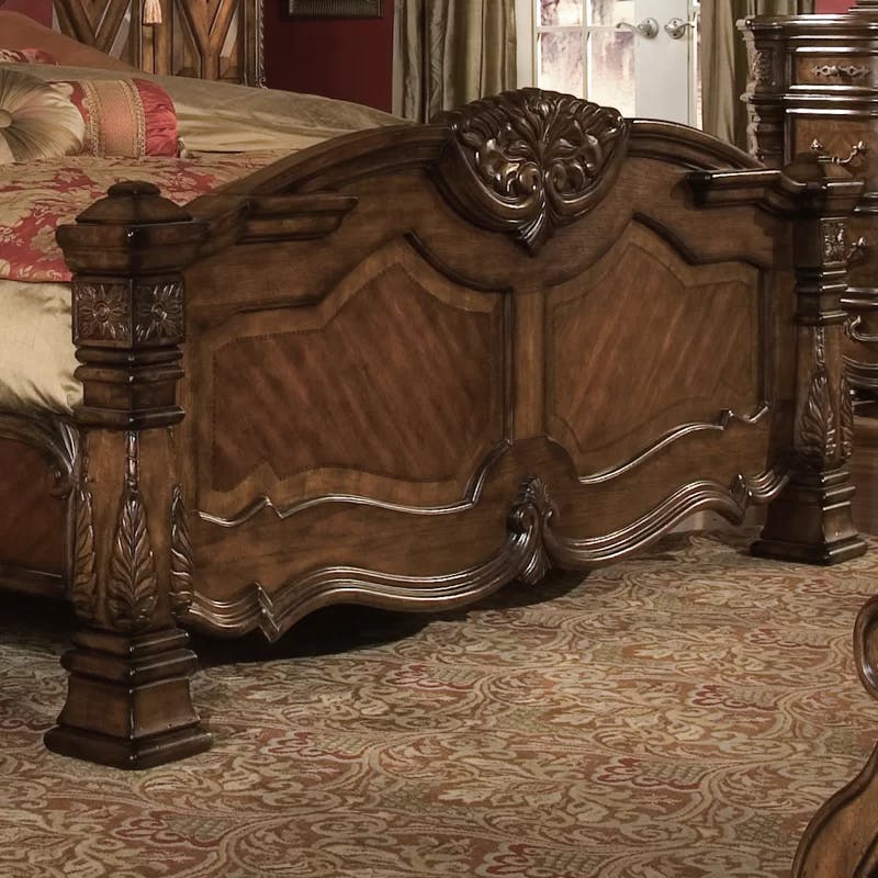 Windsor Court Queen Traditional Brown Panel Bed with Storage