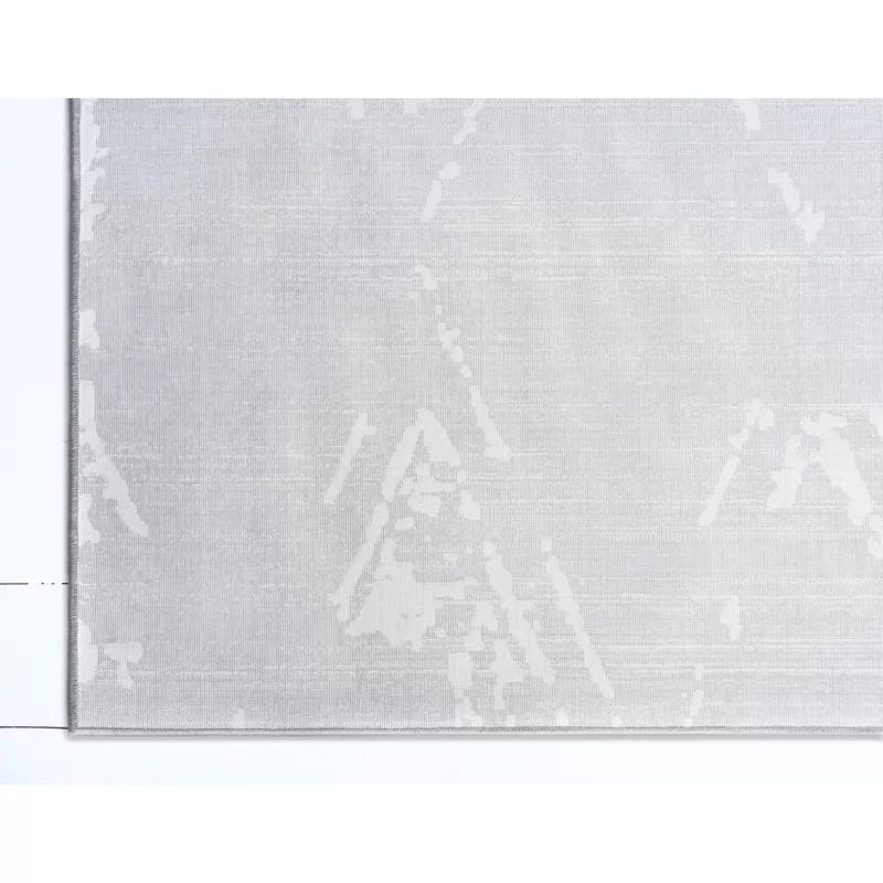 Manhattan Elegance 8' x 10' Reversible Gray Geometric Synthetic Rug