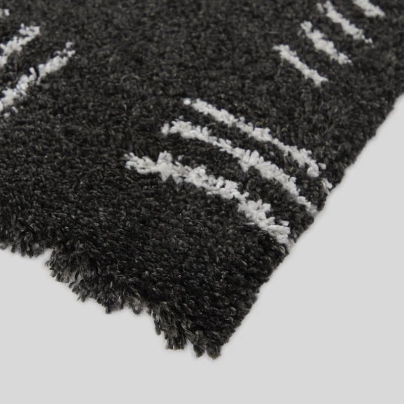 Himalayan Luxe Charcoal Shag Rug 5' x 7' Easy-Care Synthetic