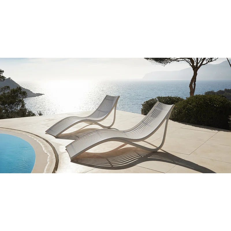 Ibiza Eco-Friendly Recycled Polypropylene Outdoor Chaise Lounge in Ecru