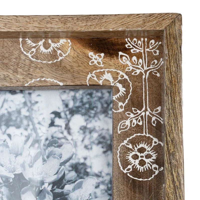Classic White Floral Mango Wood 4x6 Photo Frame