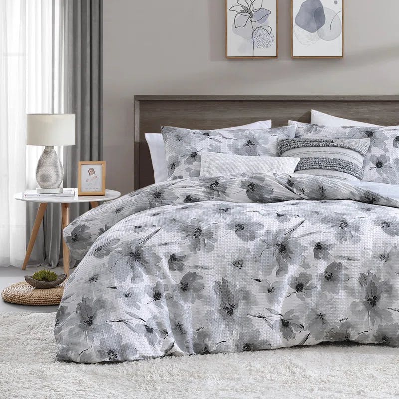 Modern Bloom King Comforter Set in Cotton Gray