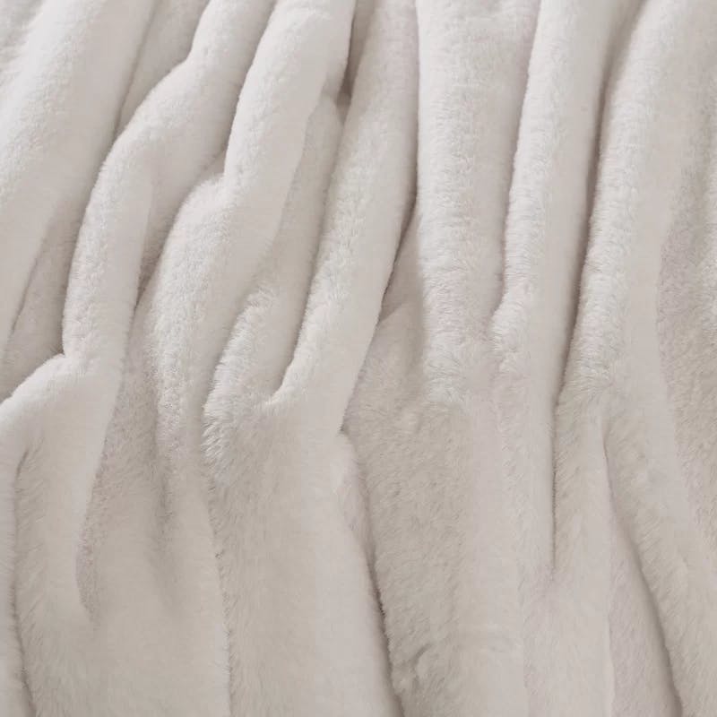Luxe Taupe Faux Fur 58" x 60" Electric Throw Blanket