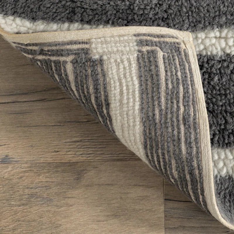 Gray Piano Keys 6' x 9' Hand-Tufted Wool Washable Area Rug