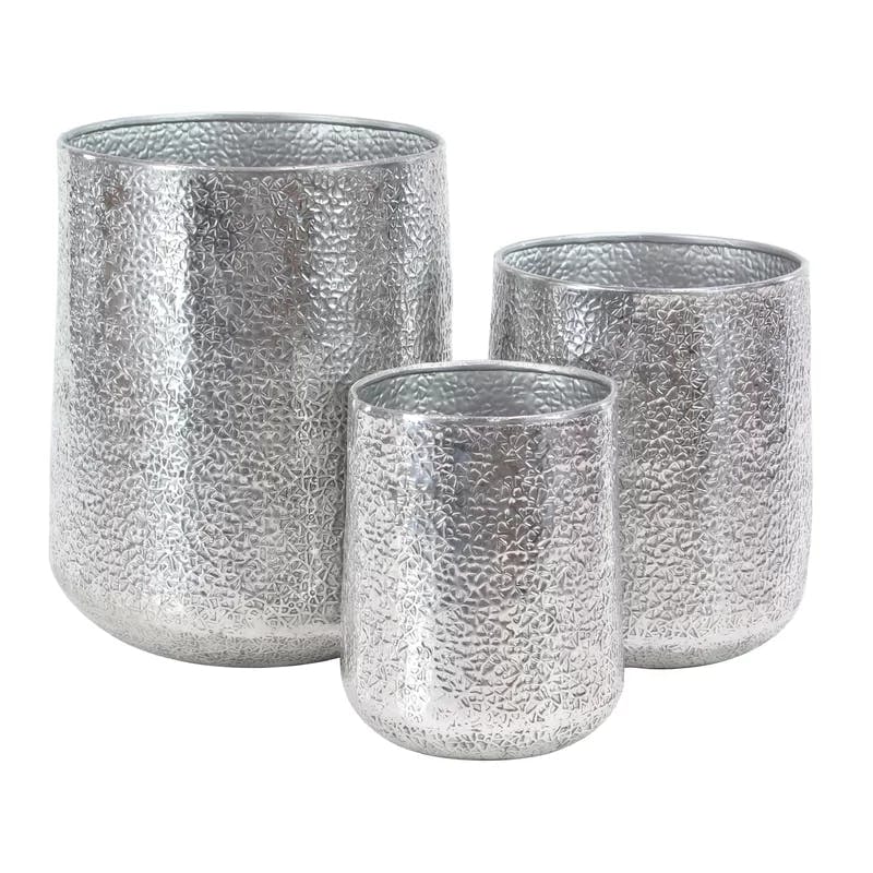 Glamorous Silver Aluminum Planter Trio for Indoor & Outdoor Elegance