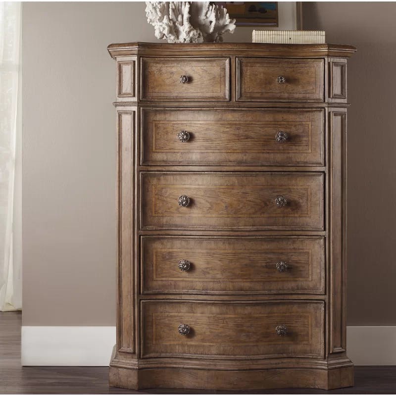 Solana Traditional 6-Drawer Light Wood Dresser with Dovetail