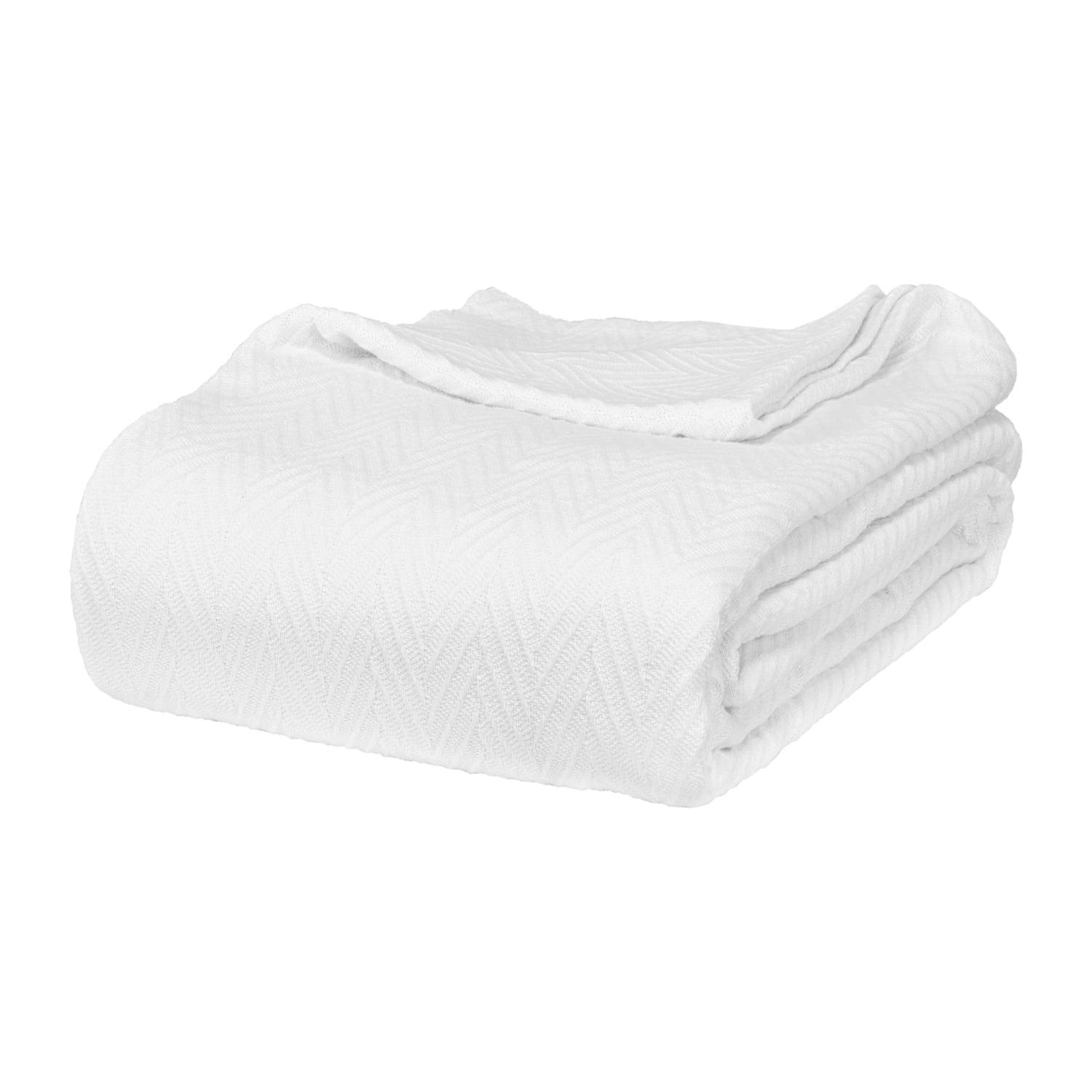 Chevron Charm Full/Queen Lightweight Cotton Knit Blanket in White