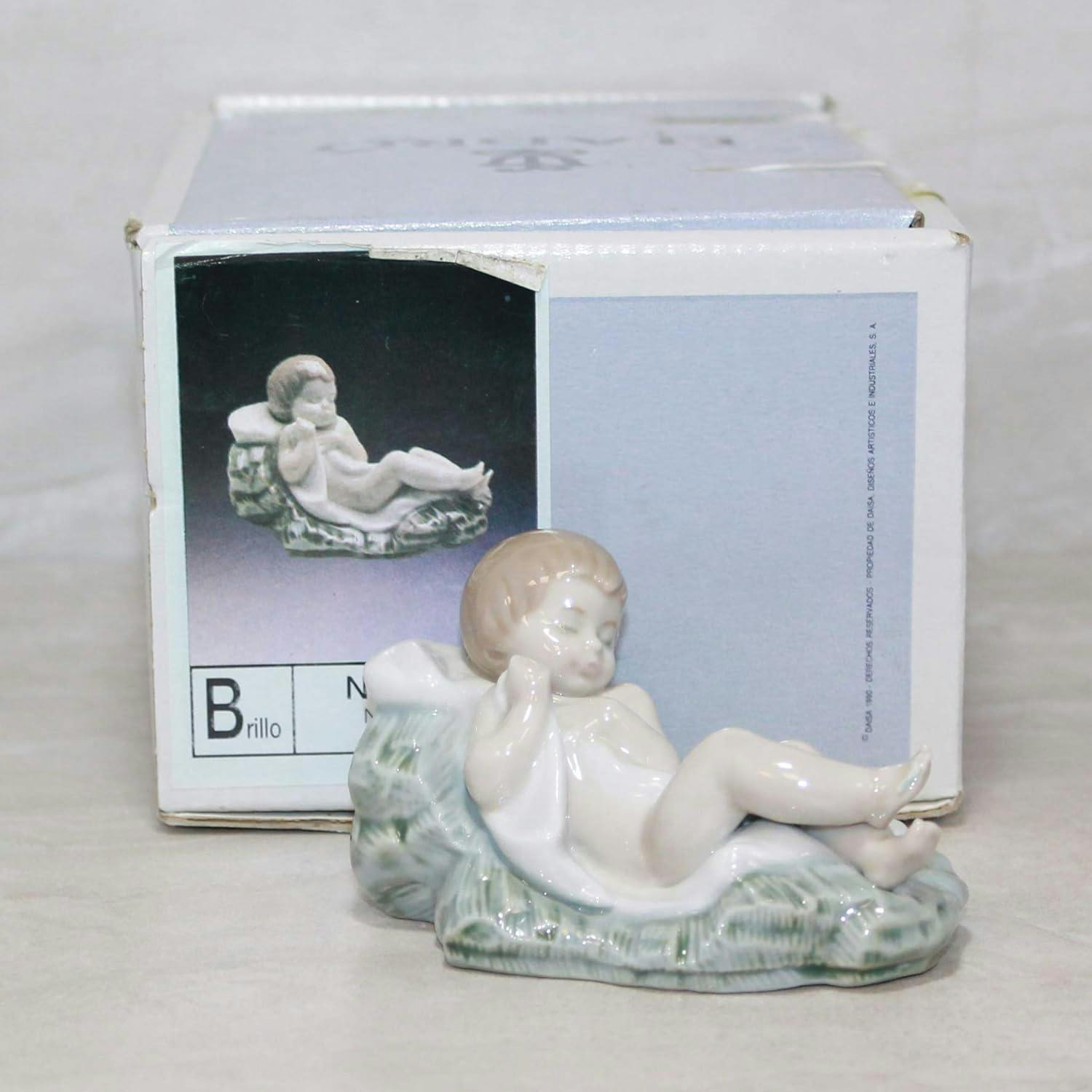 Lladró Glossy Porcelain Baby Jesus Nativity Figurine