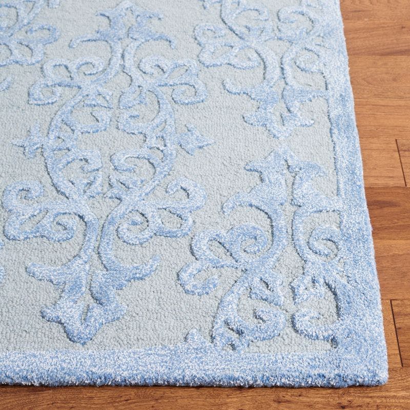 Handmade Bella Blue Wool & Viscose 5' Square Tufted Area Rug