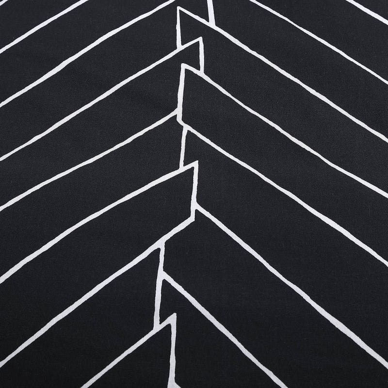 Reversible King Duvet Cover Set in Black and White Herringbone