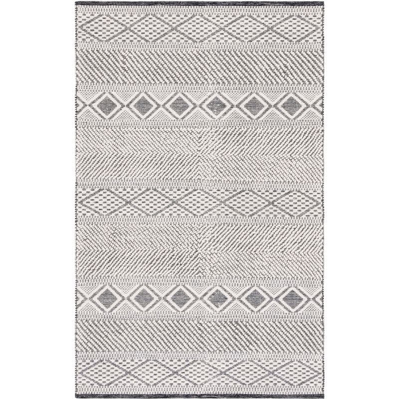 Vermont Wenonah Hand-Knotted Wool Ivory & Black 5'x8' Area Rug