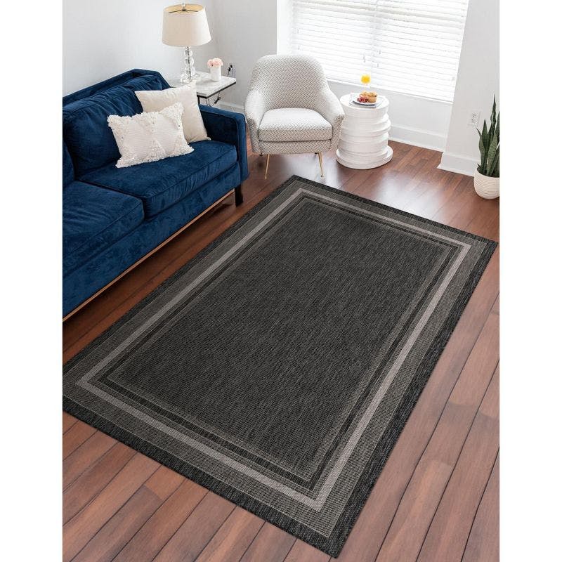 Easy-Care Reversible Black Synthetic Outdoor Rug 4' x 6'