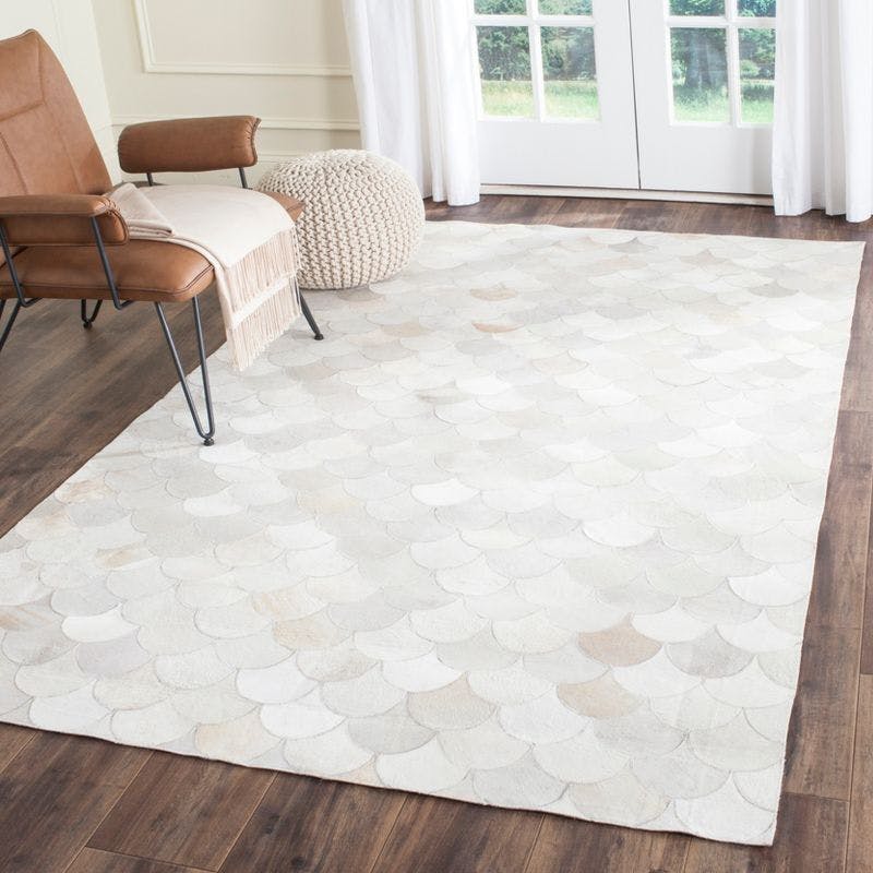 Ivory Geometric Hand-Knotted Cowhide Area Rug - 5' x 8'