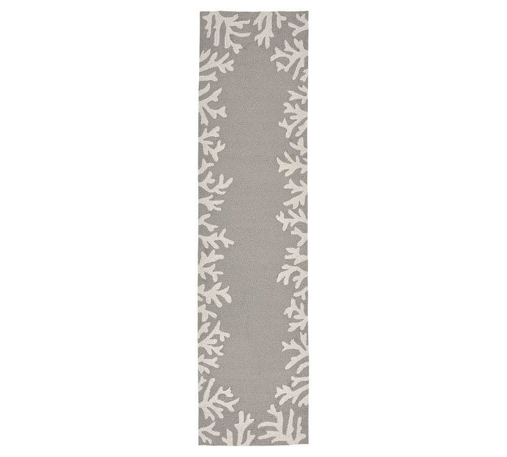 Coral Motif Silver Tufted Indoor/Outdoor Wool Blend Rug