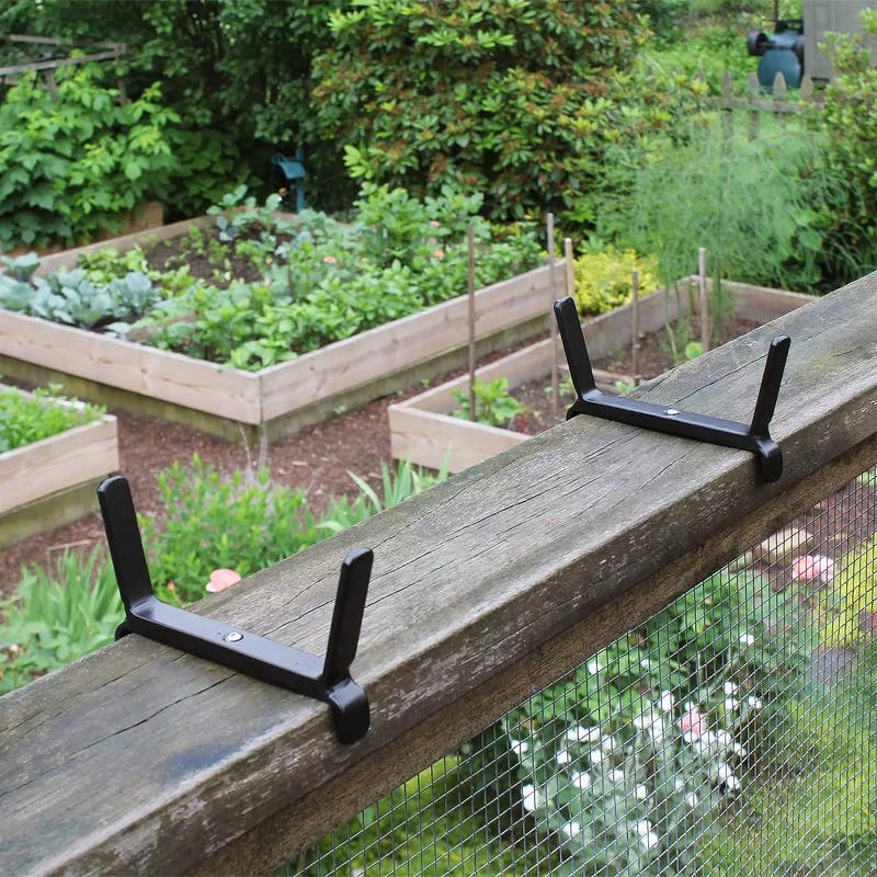 6'' Black Steel Railing Flower Box Bracket for Urban Gardens