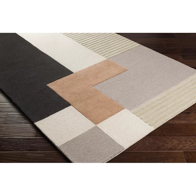 Mora Geometric Hand-Tufted Gray Wool 5' x 7' Area Rug