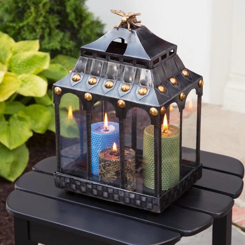 Courtly Check Busy Bee Iron Pagoda-Shaped Lantern