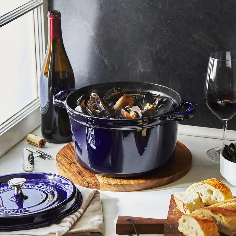 Enameled Cast Iron Round Dutch Oven with Lid, 6.7L
