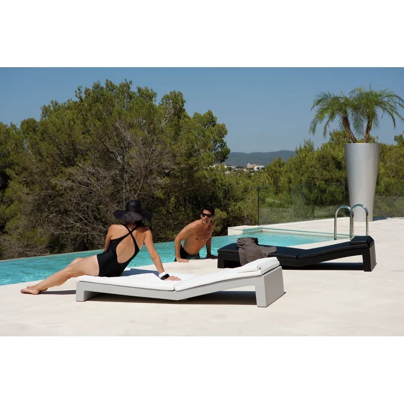 Coastal Black Polyethylene Outdoor Chaise Lounge with Low Rise Legs