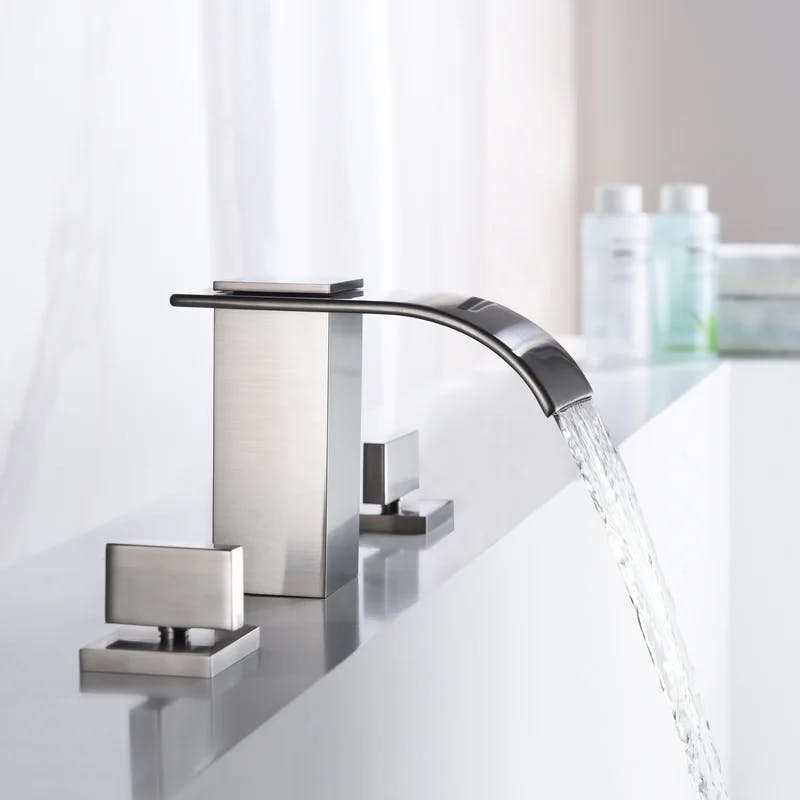 Elegant Brushed Nickel High Flow Roman Tub Faucet with Dual Zinc Handles