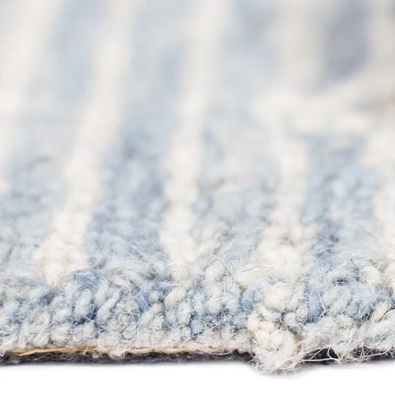 Handmade Tufted Blue Wool Scatter Rug 2' x 3'