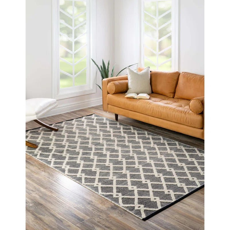 Blackberry & Ivory Geometric Hand-Knotted Wool-Cotton 4'1" x 6'1" Rug