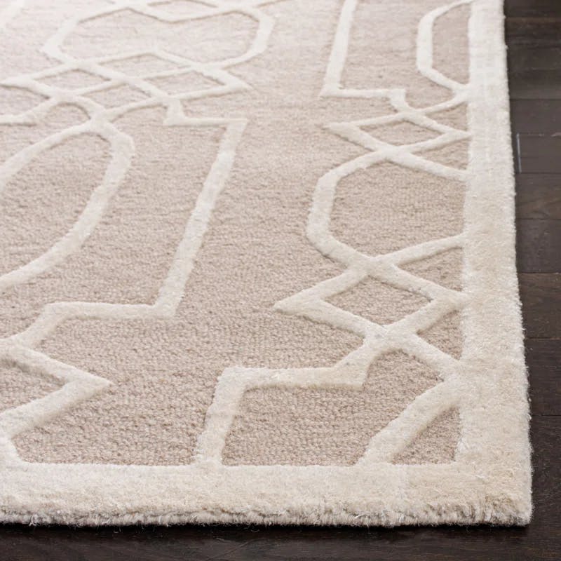 Sands of Time Ivory Wool 8' x 10' Hand-Tufted Area Rug