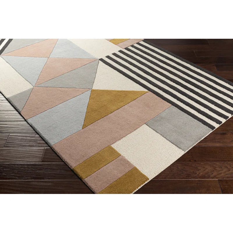 Elegant Gray Geometric 8' x 10' Hand-Tufted Wool Area Rug