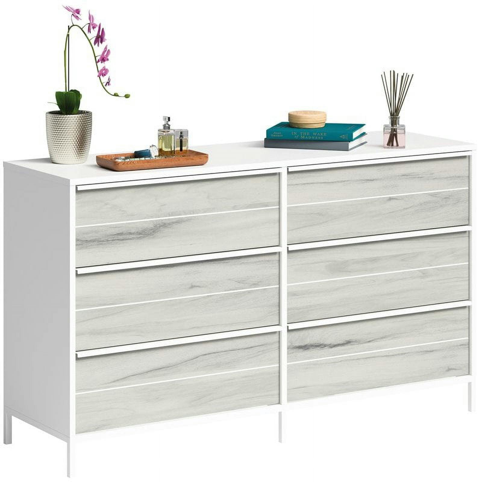Rylee 6-Drawer White Dresser