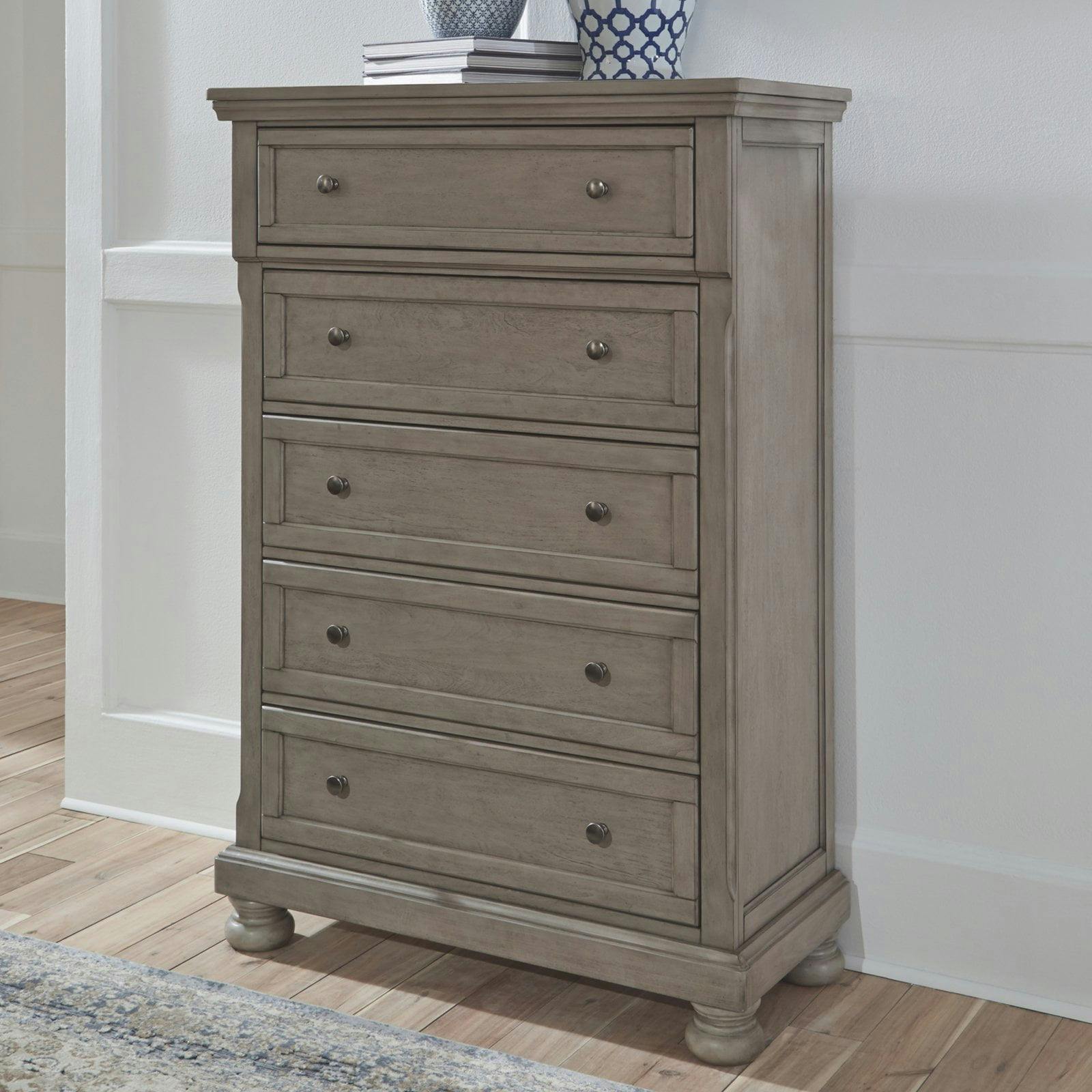 Lettner Light Gray 5-Drawer Traditional Chest with Felt-Lined Top Drawer