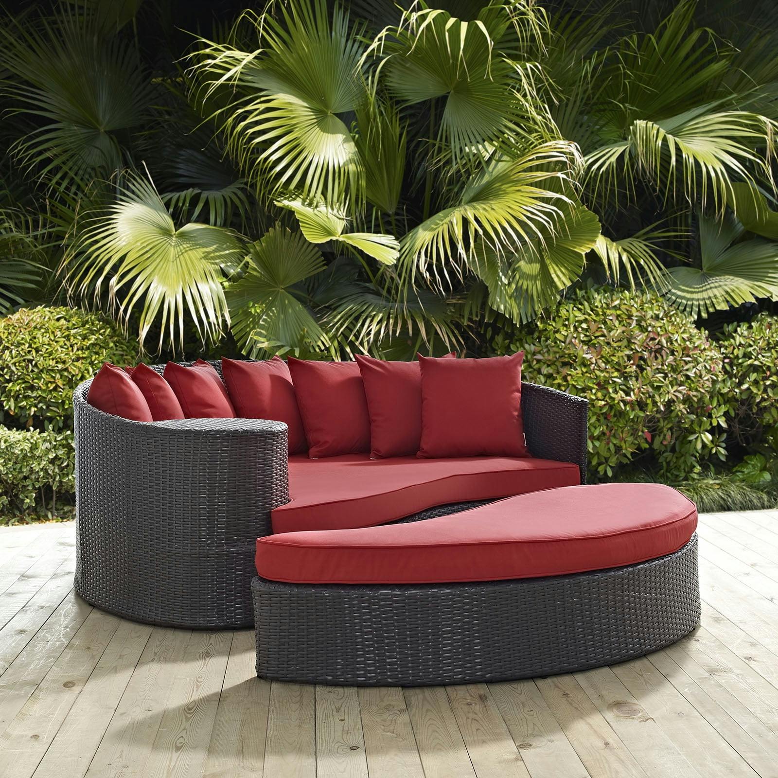 Espresso Red Rattan Weave Outdoor Patio Daybed with Cushions