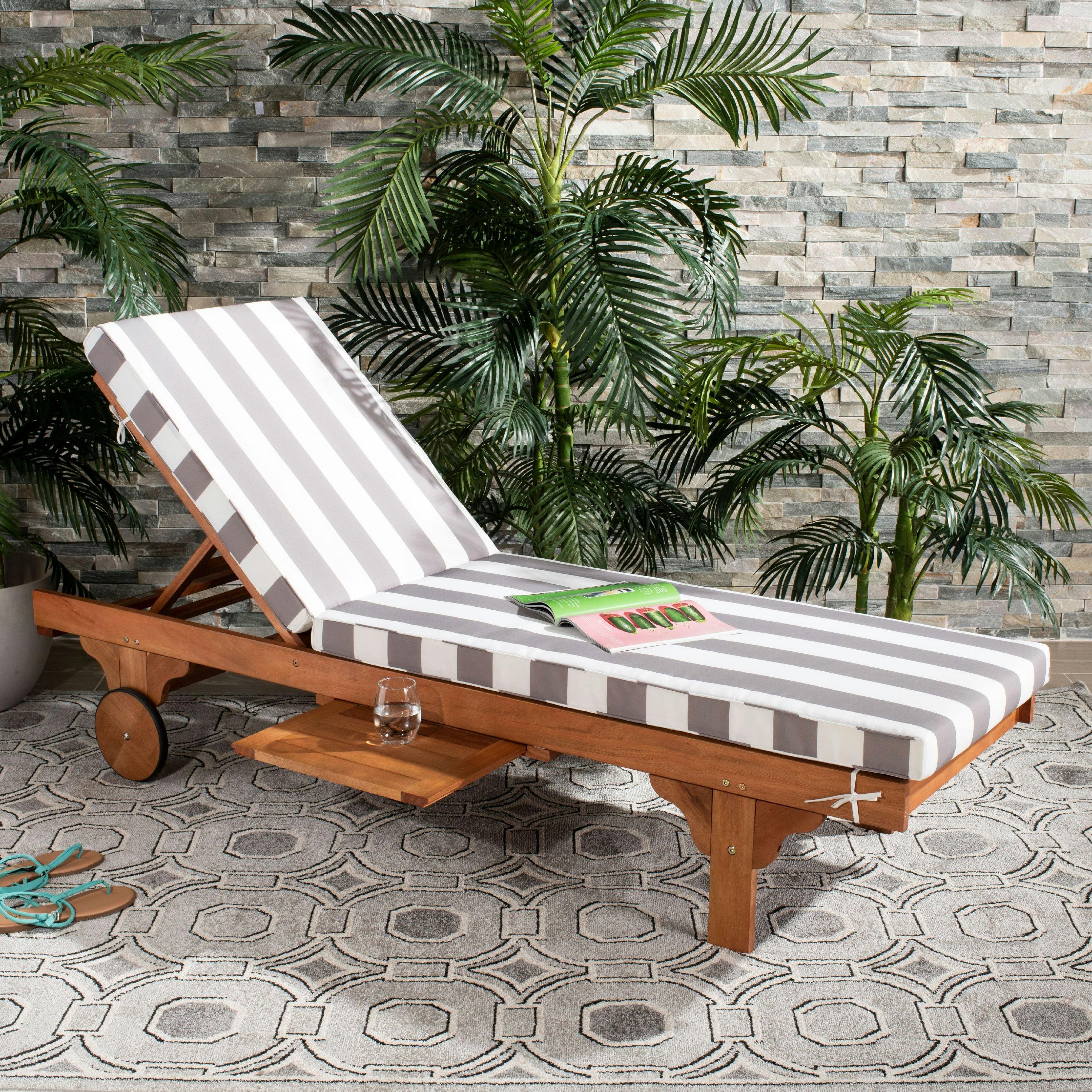 Transitional White Eucalyptus Outdoor Chaise Lounge with Cushions