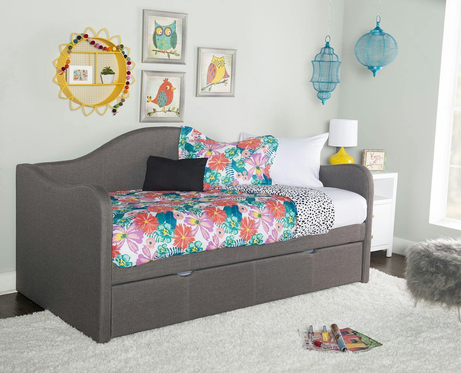 Twin-Size Wood Frame Upholstered Daybed in Neutral Gray