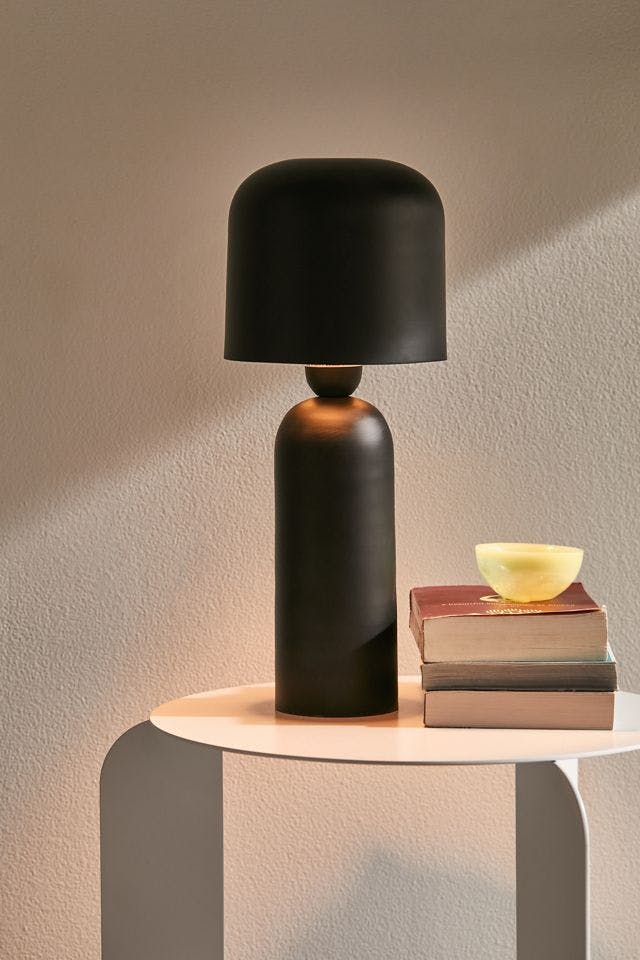 Ava Black Iron Table Lamp