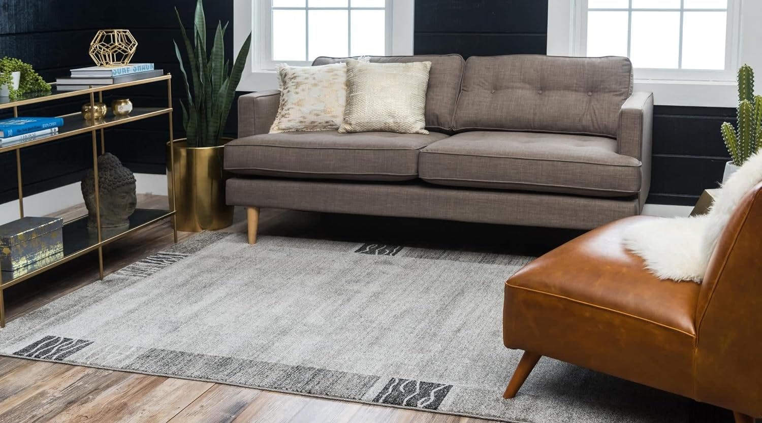 Modern Reversible Tufted Rug in Soft Gray - Easy Care, Stain-Resistant
