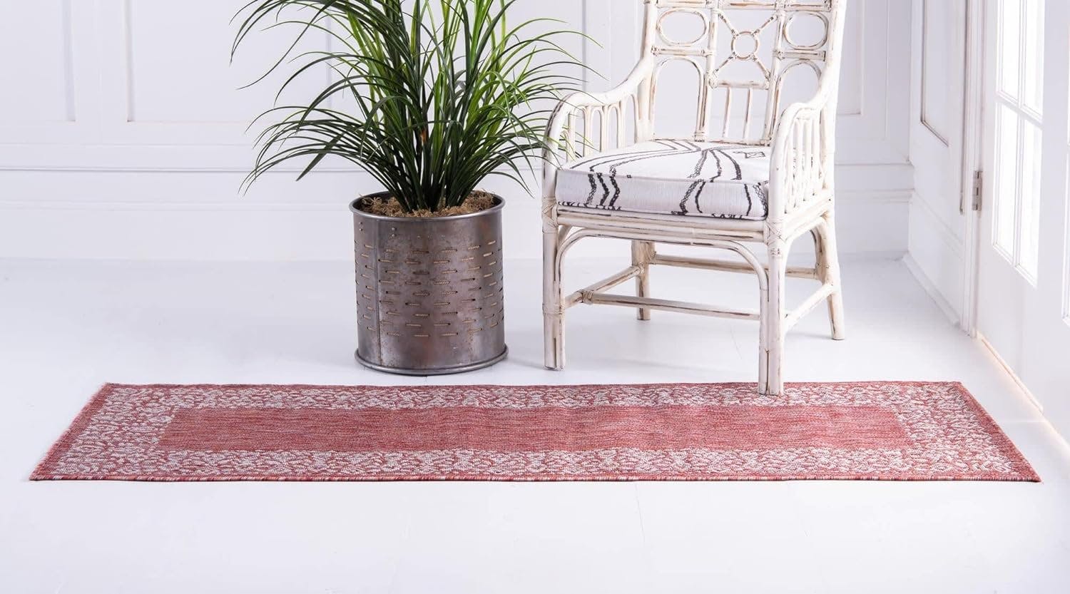 Rust Red Floral Easy-Care Outdoor Synthetic Runner Rug