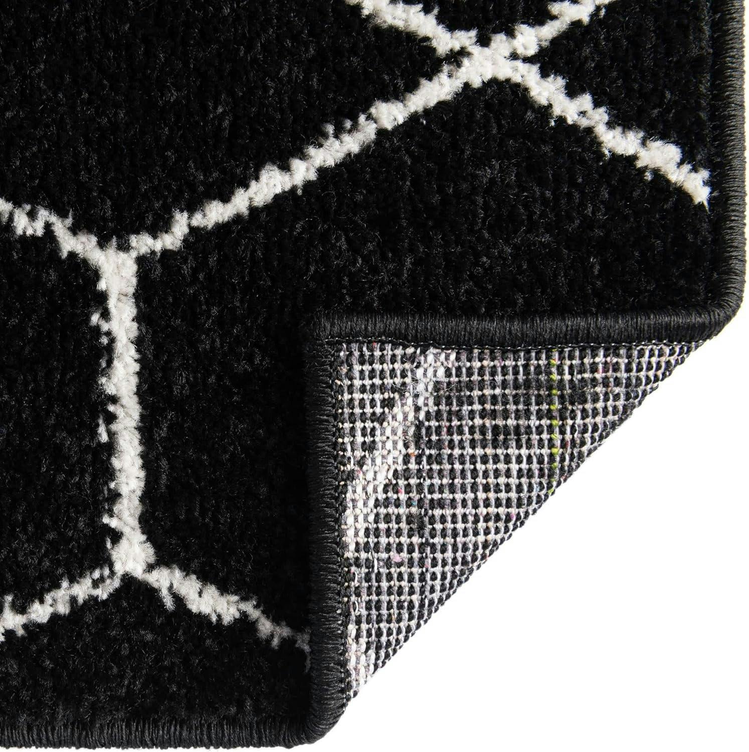 Trellis Frieze Black/Ivory Synthetic Rectangular Rug 10' x 14'