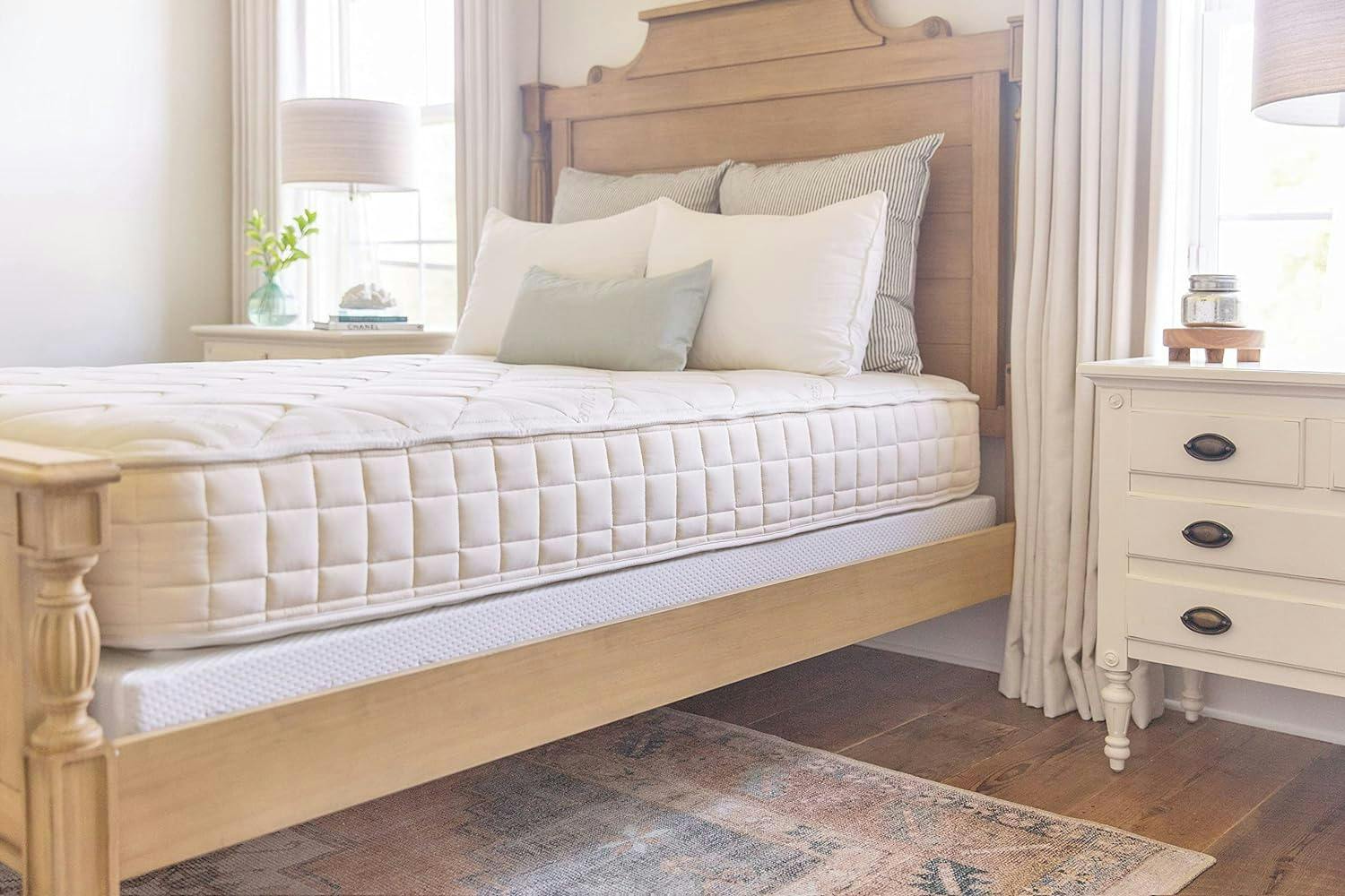 EcoLux King-Size Handcrafted Innerspring Latex Mattress