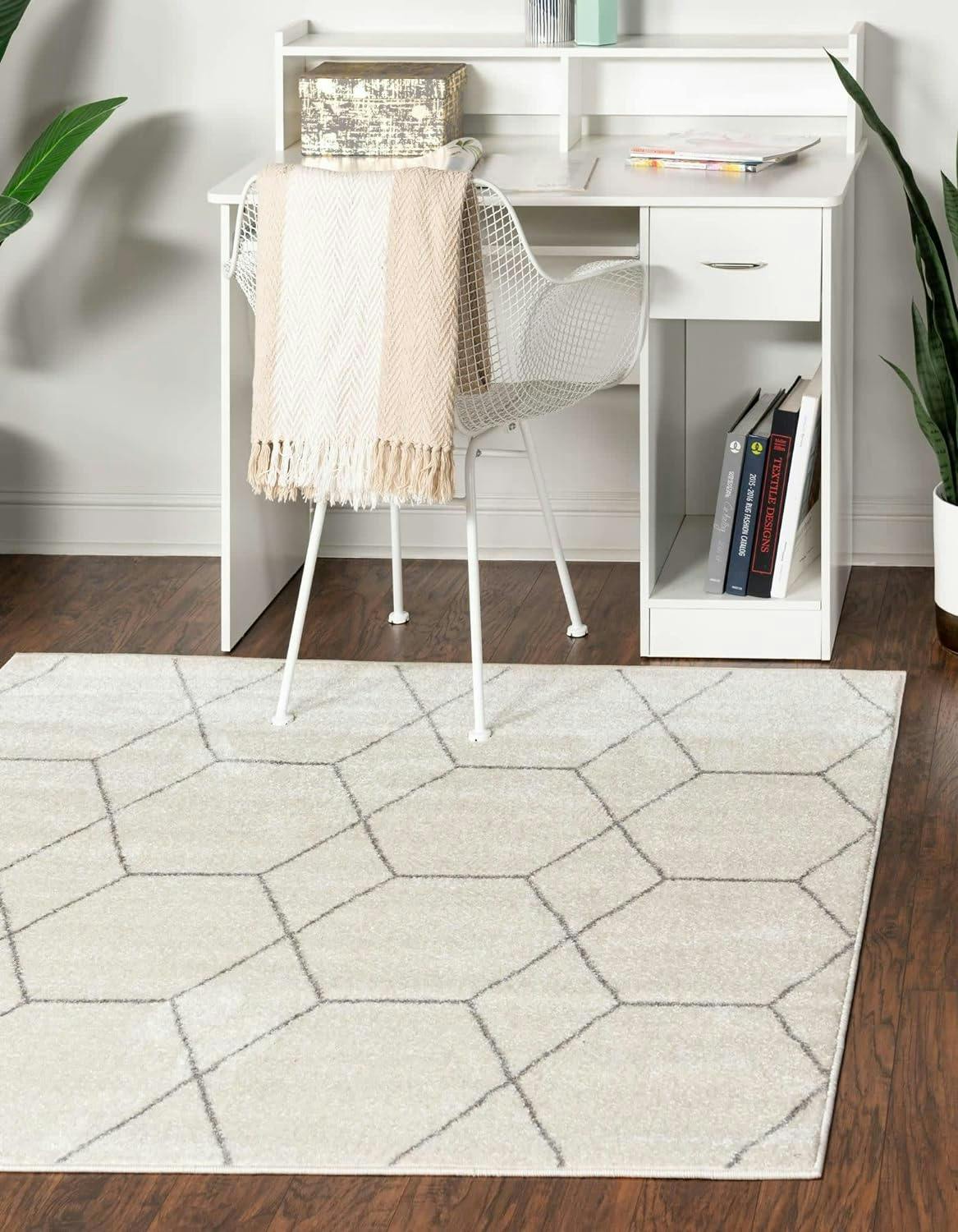 Ivory Square Trellis Frieze Synthetic Area Rug - Stain-Resistant & Easy Care