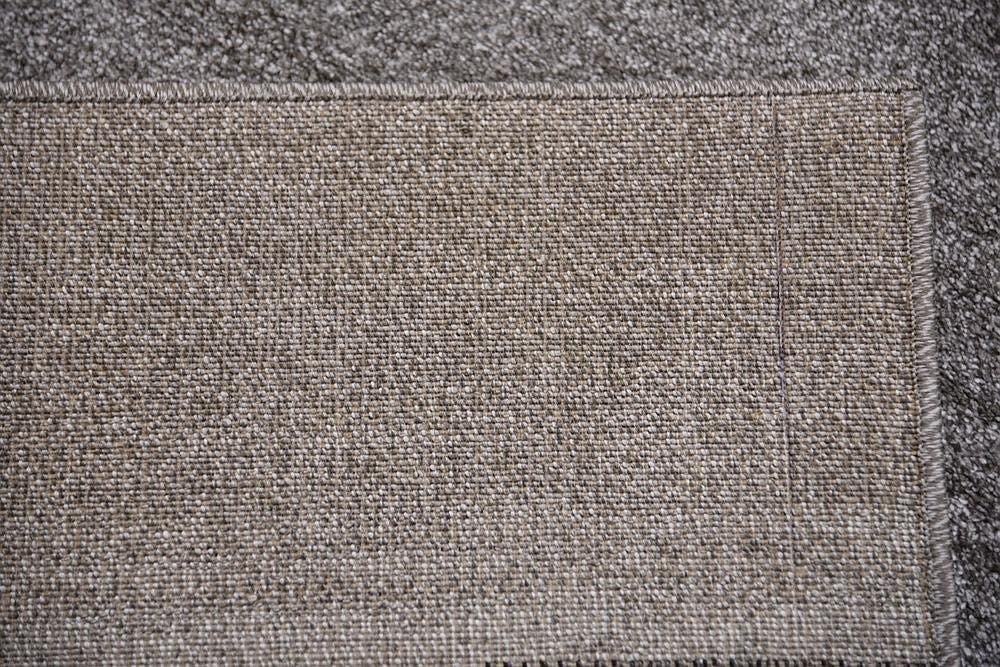 Modern Reversible Tufted Rug in Soft Gray - Easy Care, Stain-Resistant