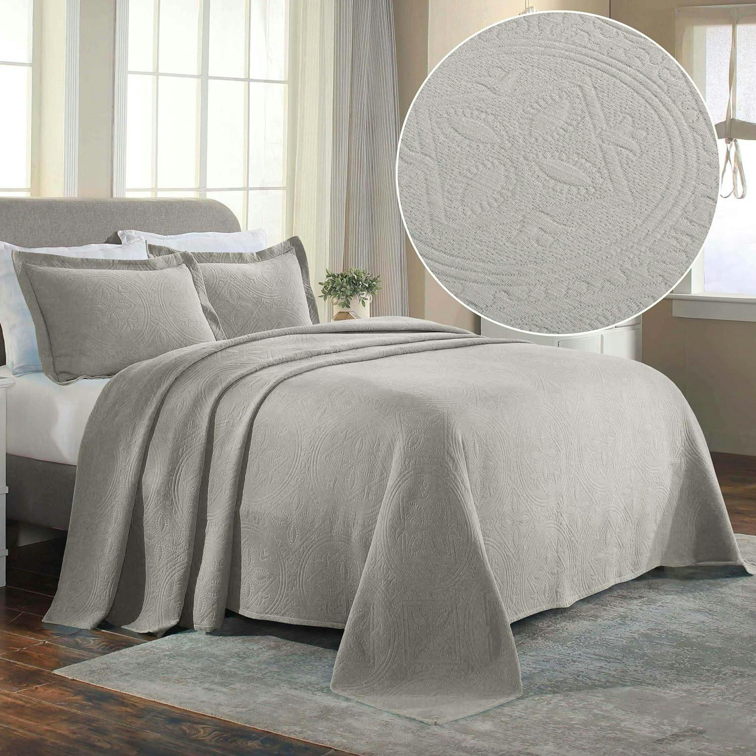 Celtic Circles King White Cotton Bedspread and Pillow Shams Set