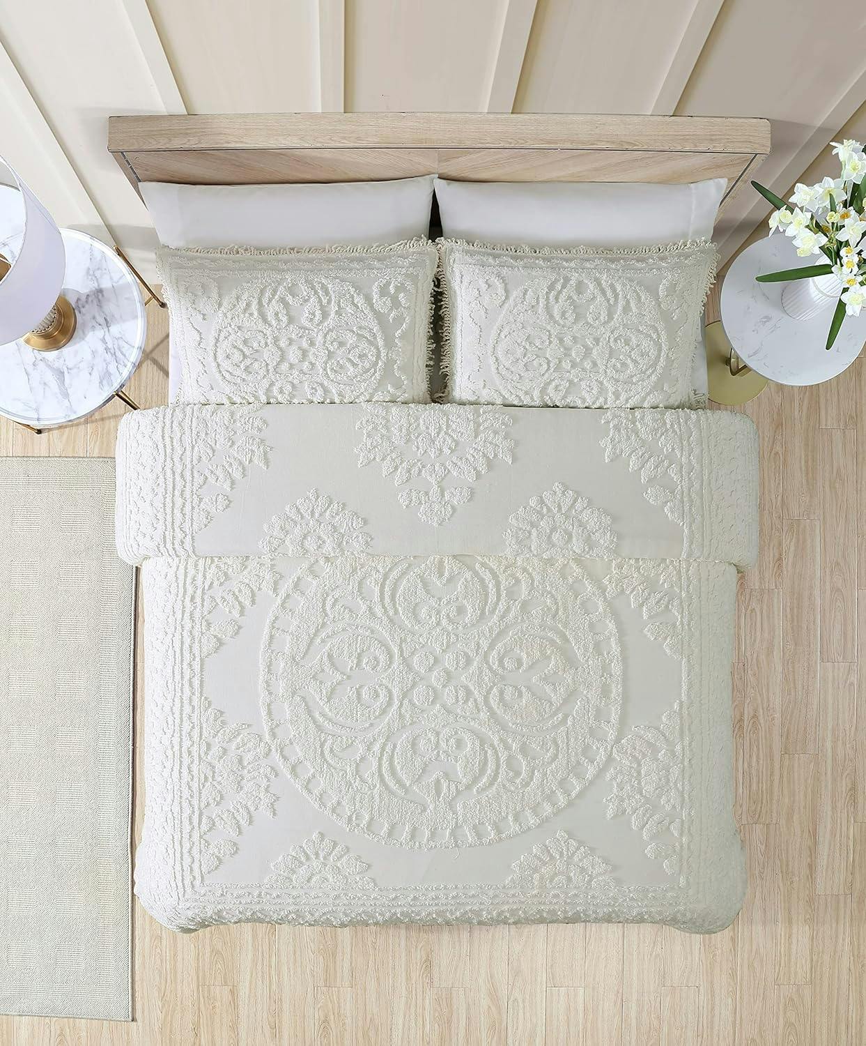 Ivory Medallion Chenille King Bedspread with Fringe Detail