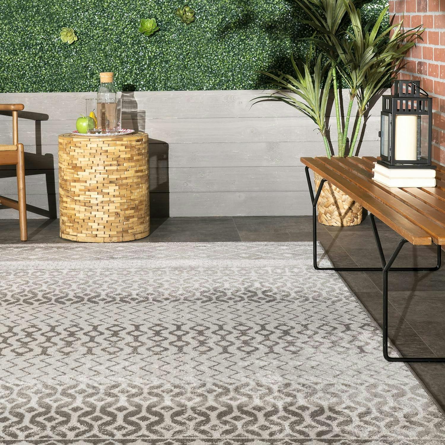 50'' Gray Synthetic Moroccan Trellis Low Pile Area Rug